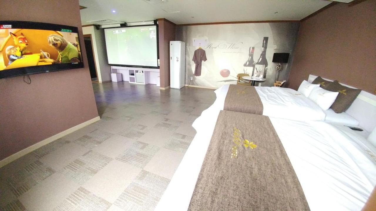 Iris Hotel Seosan Eksteriør bilde